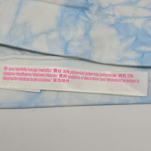 PINK Victoria's Secret Seamless Blue and White Tie Dye Lace Trim Plunge Bralette - Picture 12 of 12